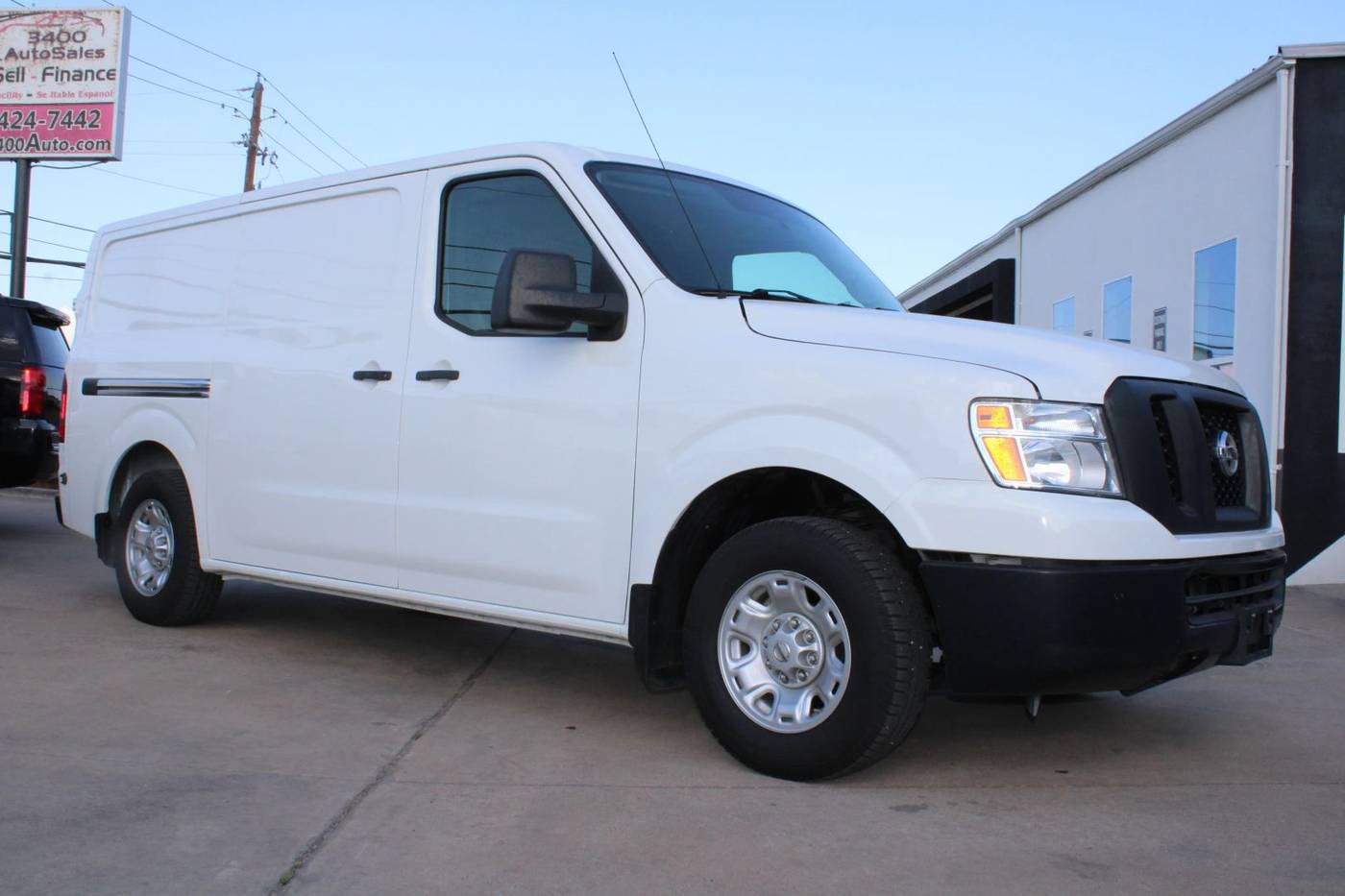 2021 Nissan NV Cargo NV2500 HD SV — Cargo Van — 157,210 mi — Plano, TX