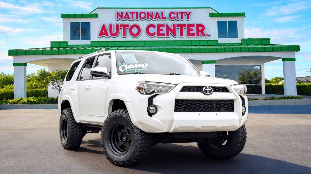 2019 Toyota 4Runner SR5