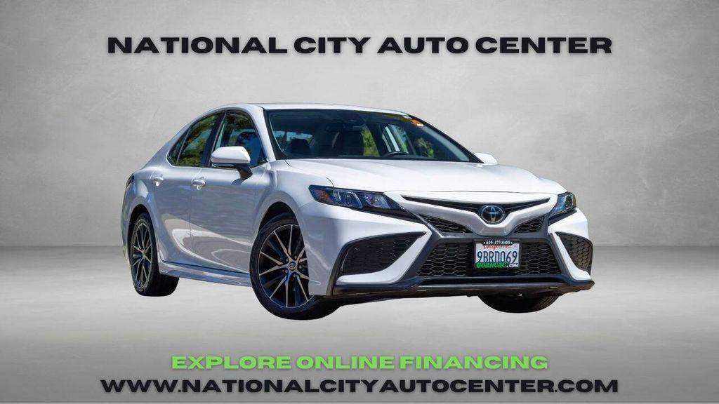2022 Toyota Camry SE — Sedan — 40,677 mi — National City, CA