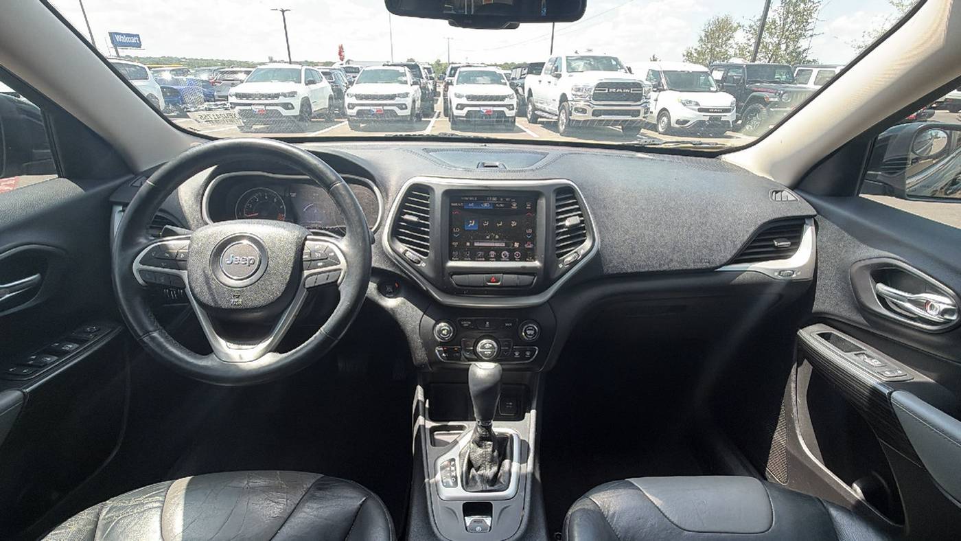 Photo 16