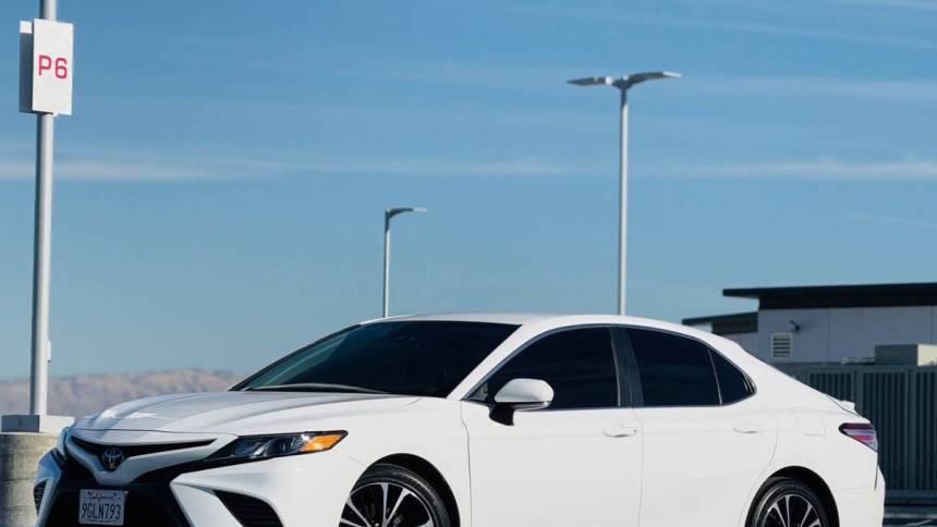 2020 Toyota Camry SE — Sedan — 49,957 mi — San Jose, CA