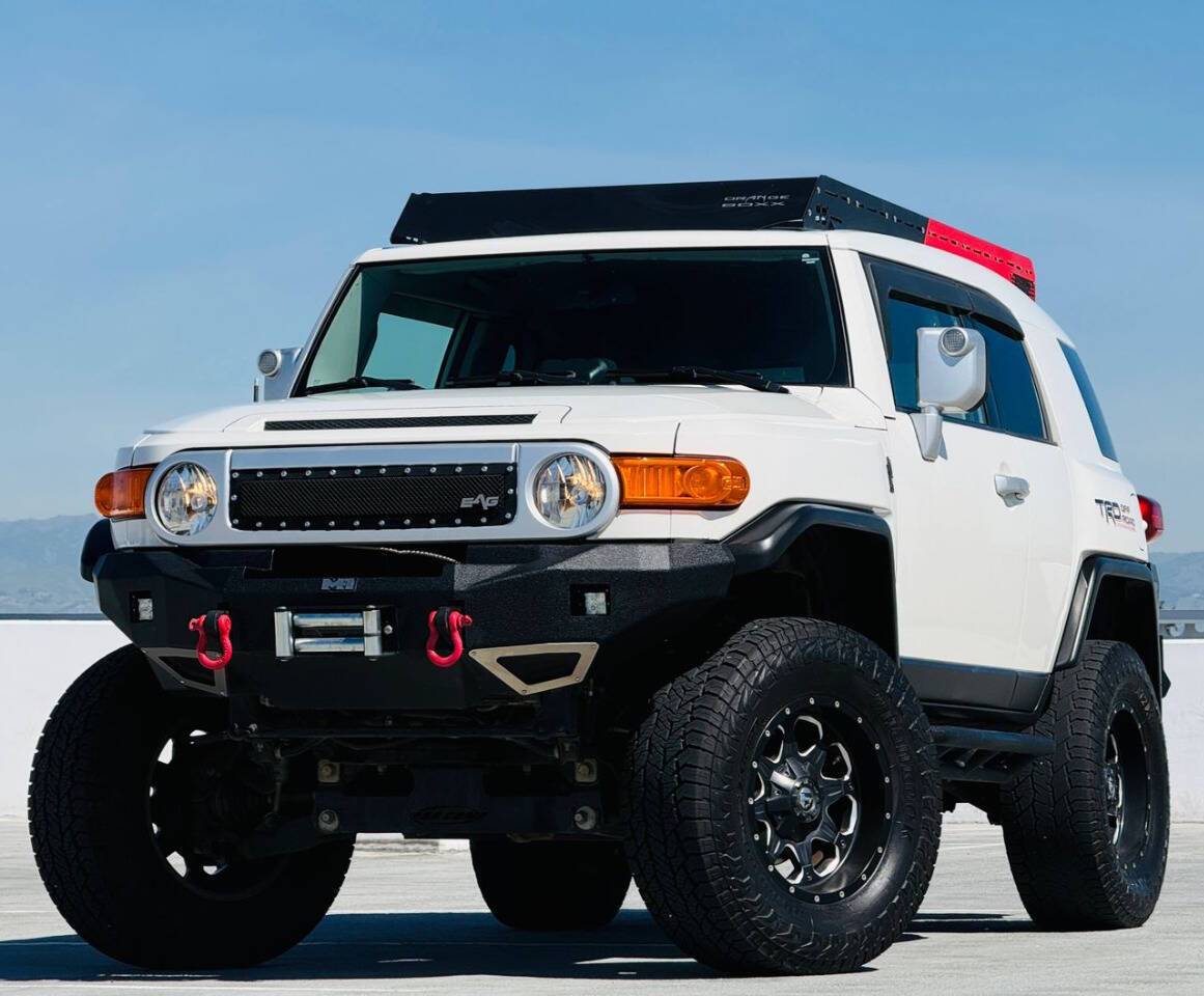 2012 Toyota FJ Cruiser Base