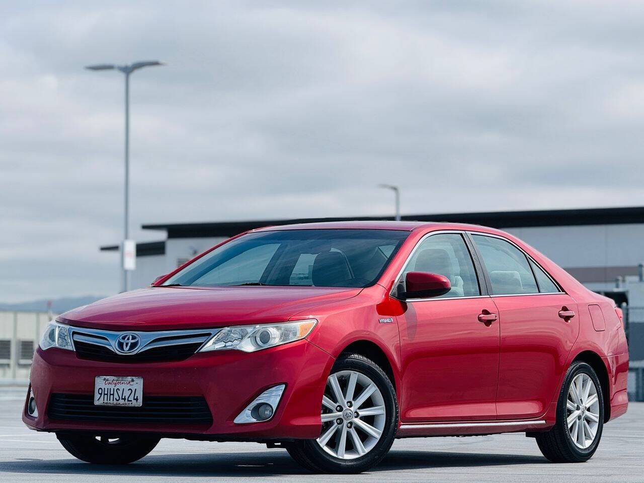 2012 Toyota Camry Hybrid XLE — Sedan — 215,657 mi — San Jose, CA