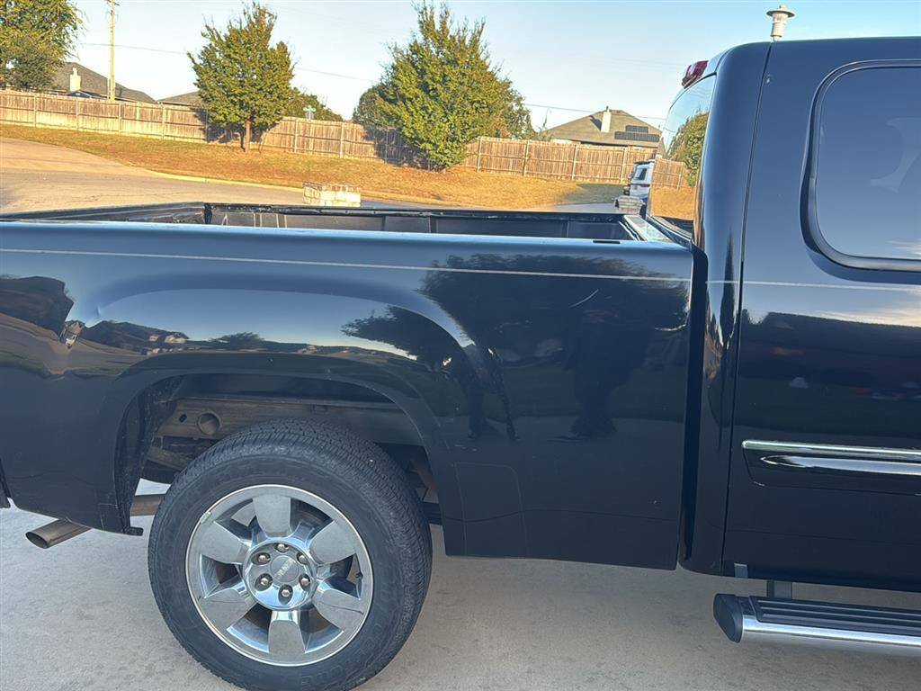 2009 GMC Sierra 1500 SLE — Pickup Truck — 137,390 mi — Oklahoma City, OK