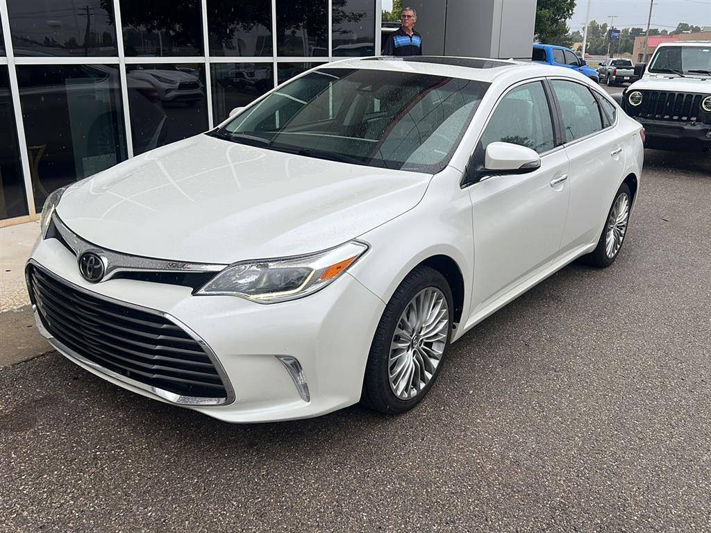 2017 Toyota Avalon Limited — Sedan — 58,162 mi — Oklahoma City, OK