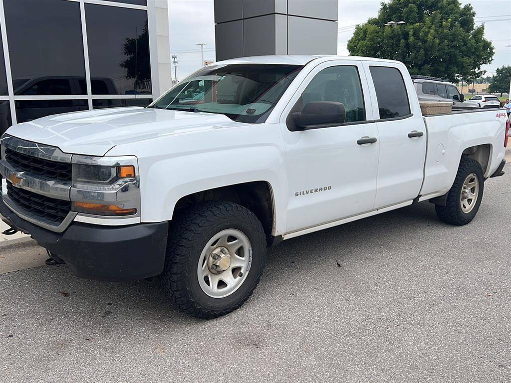 2018 Chevrolet Silverado 1500 WT — Pickup Truck — 187,284 mi — Oklahoma City, OK