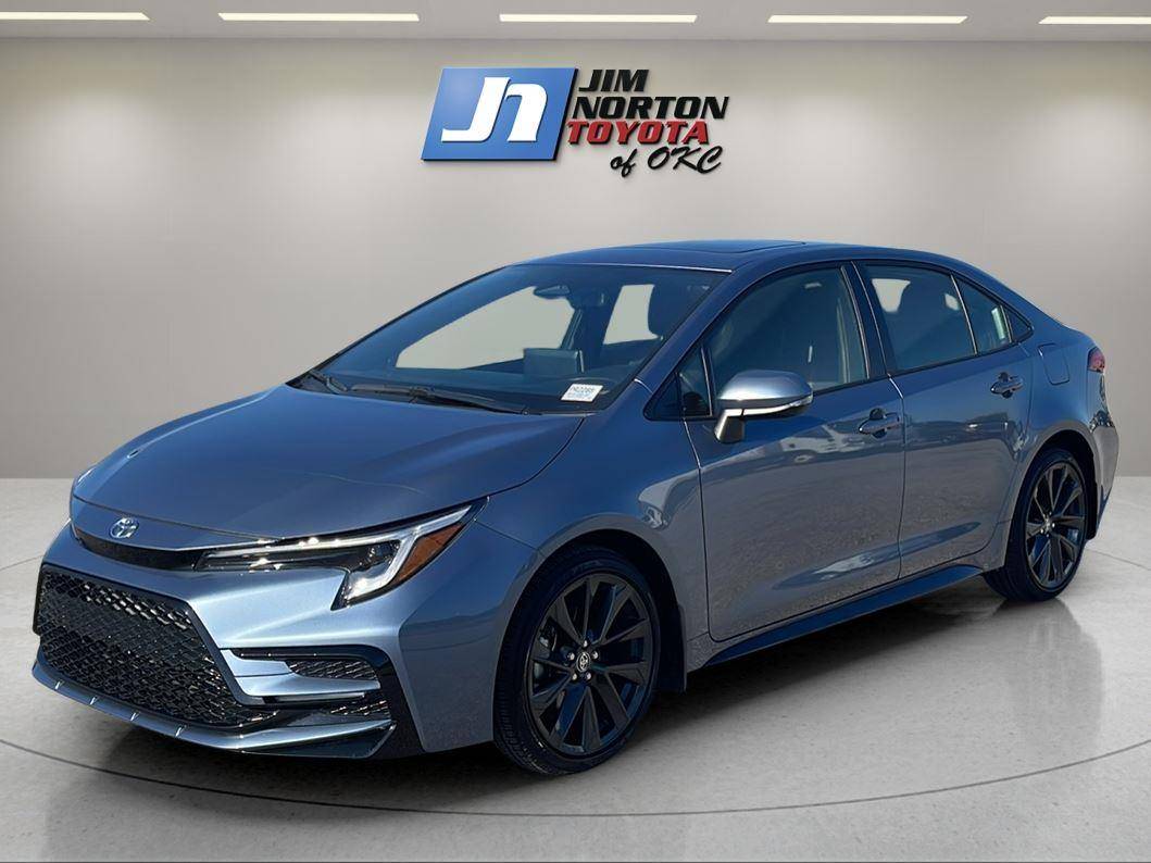 2025 Toyota Corolla Hybrid XLE — Sedan — 5,128 mi — Oklahoma City, OK