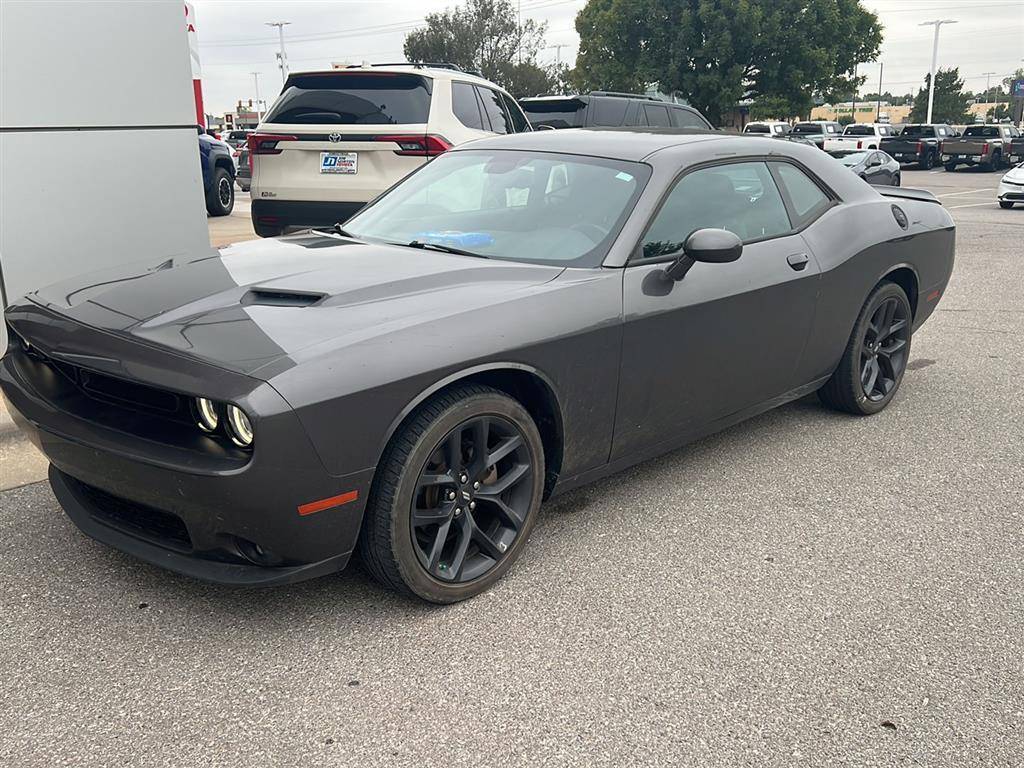 2022 Dodge Challenger SXT — Coupe — 22,921 mi — Oklahoma City, OK