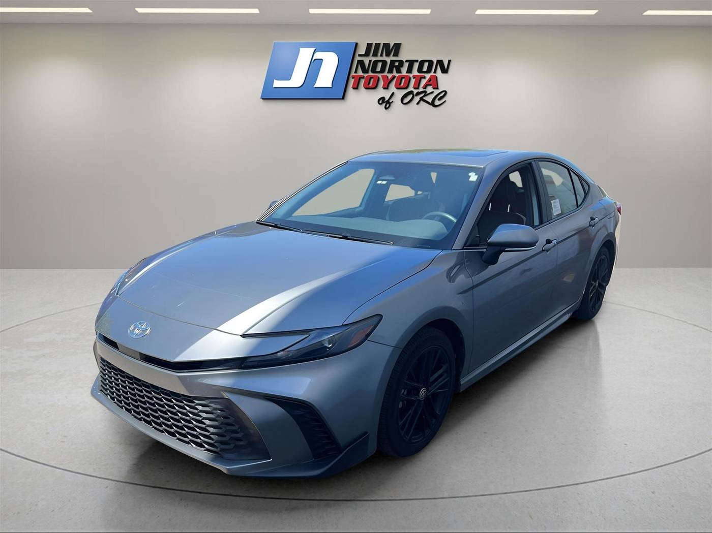 2025 Toyota Camry SE — Sedan — 10,401 mi — Oklahoma City, OK