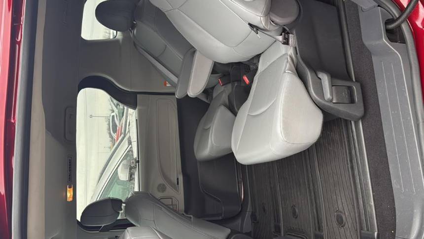 2024 Toyota Sienna XLE — Minivan — 2,903 mi — Oklahoma City, OK
