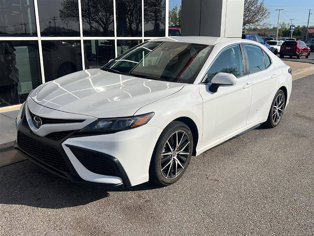 2023 Toyota Camry SE — Sedan — 4,098 mi — Oklahoma City, OK