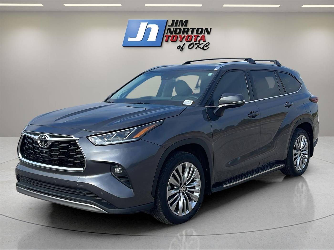2024 Toyota Highlander Platinum — SUV — 33,345 mi — Oklahoma City, OK