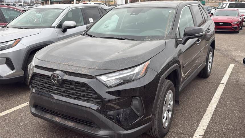2024 Toyota RAV4 LE — SUV — 7,094 mi — Oklahoma City, OK