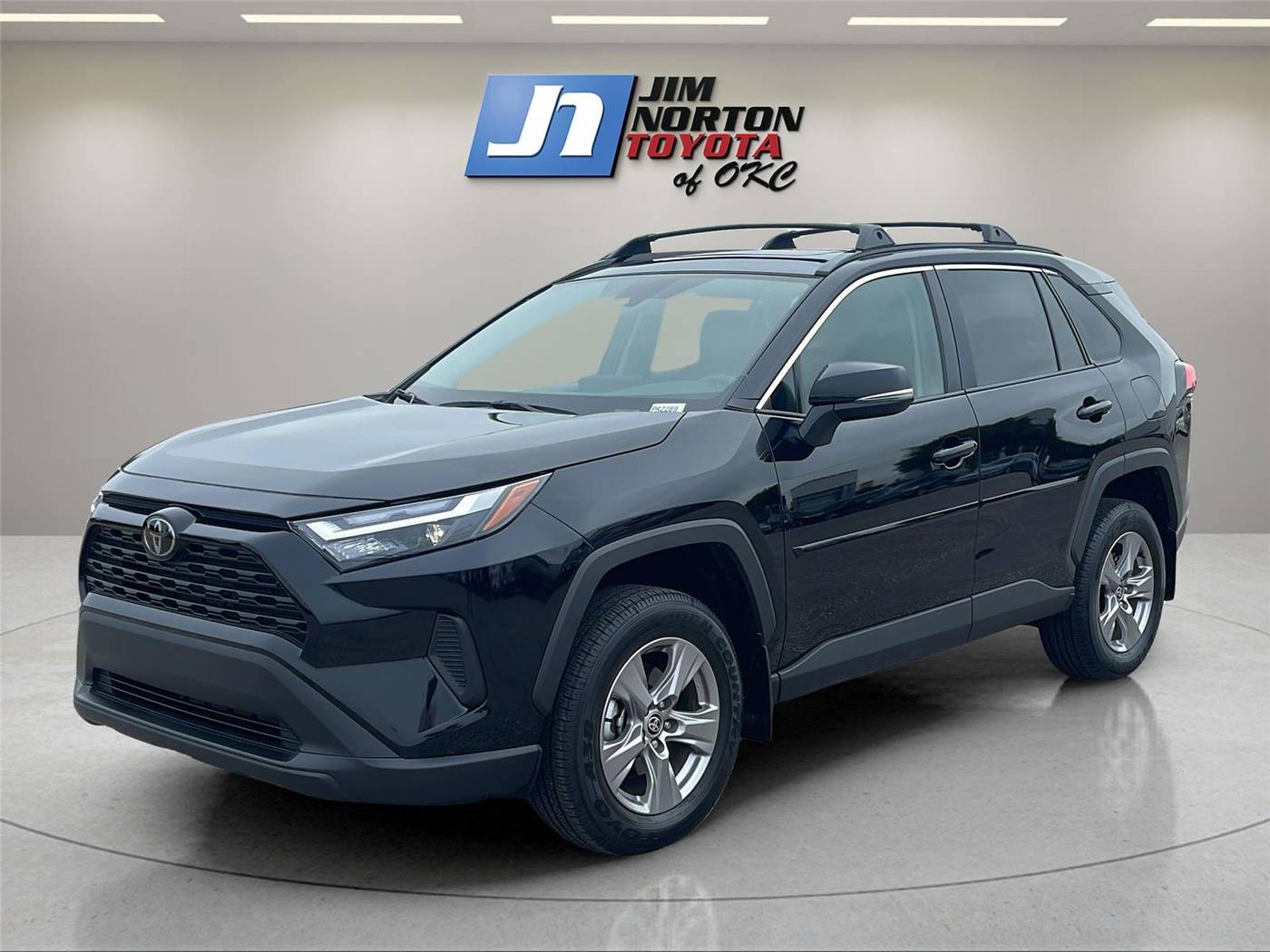 2025 Toyota RAV4 XLE — SUV — 6,826 mi — Oklahoma City, OK