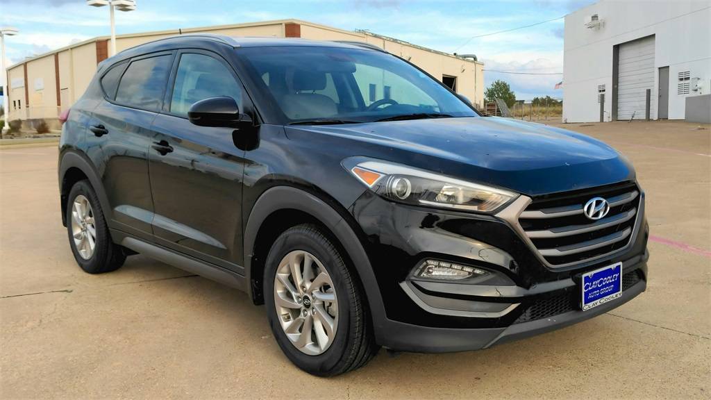 2017 Hyundai Tucson SE — SUV — 86,879 mi — Sherman, TX
