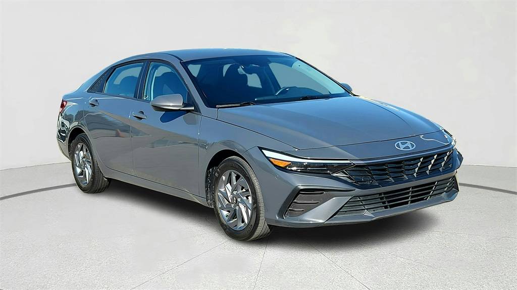 2024 Hyundai Elantra SEL — Sedan — 7,489 mi — Sherman, TX