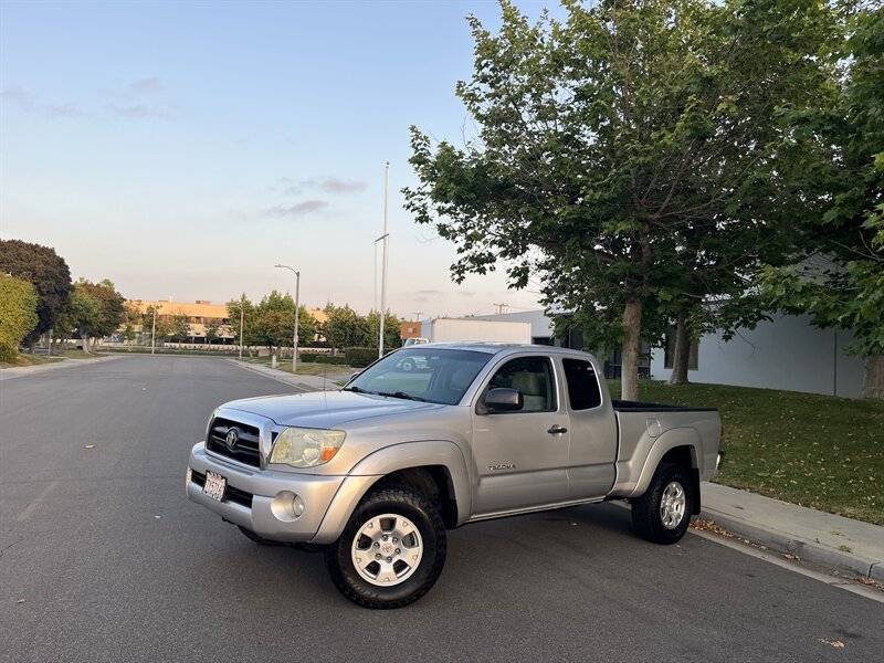 2005 Toyota Tacoma Base — Pickup Truck — 141,370 mi — Irvine, CA