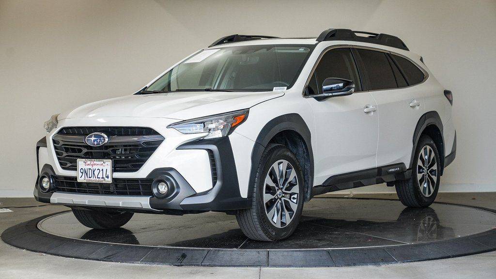 2023 Subaru Outback Limited — SUV — 19,553 mi — Huntington Beach, CA