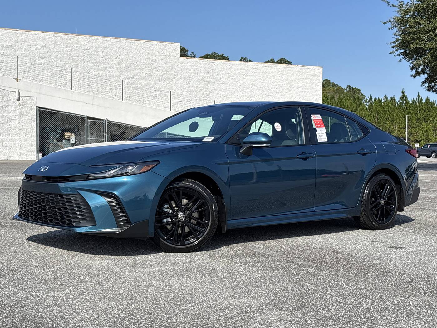 2026 Toyota Camry Hybrid SE — Sedan — 372 mi — Brunswick, GA