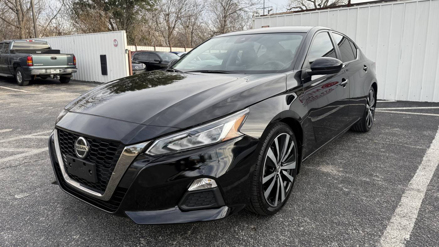 2022 Nissan Altima SR — Sedan — 33,464 mi — Dallas, TX