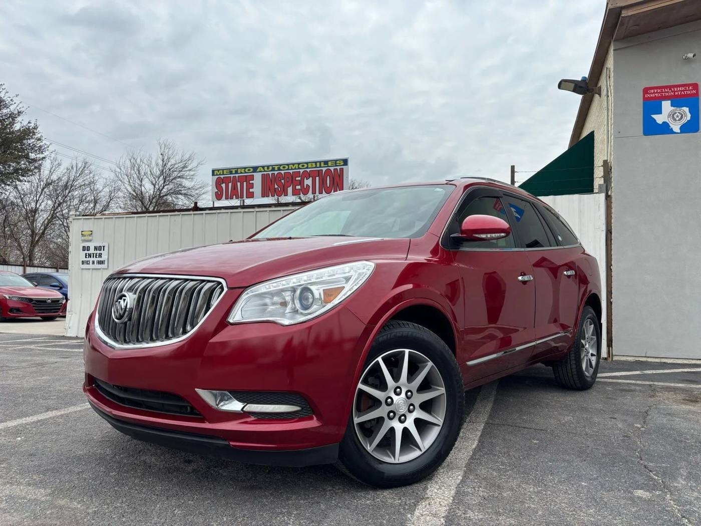 does the 2019 buick enclave have a cigarette lighter Is Quietly Excellent does the 2019 buick enclave