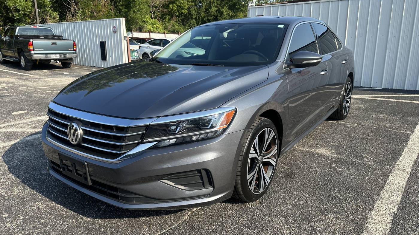 2022 Volkswagen Passat SE — Sedan — 32,484 mi — Dallas, TX