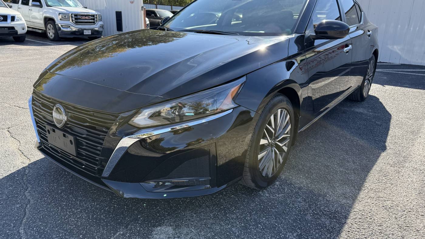 2023 Nissan Altima SV — Sedan — 9,279 mi — Dallas, TX