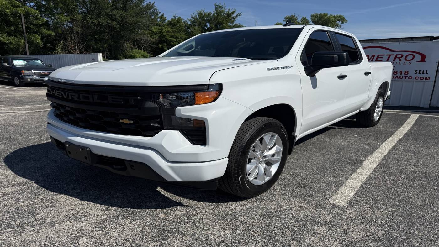 2024 Chevrolet Silverado 1500 Custom — Pickup Truck — 268 mi — Dallas, TX