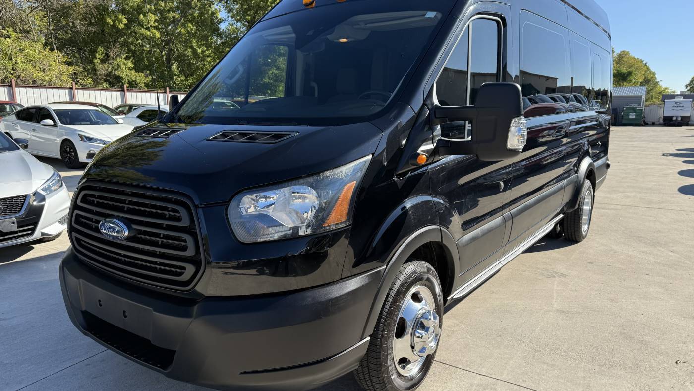 2019 Ford Transit Passenger Wagon T-350 XL — Passenger Van — 108,232 mi — Dallas, TX