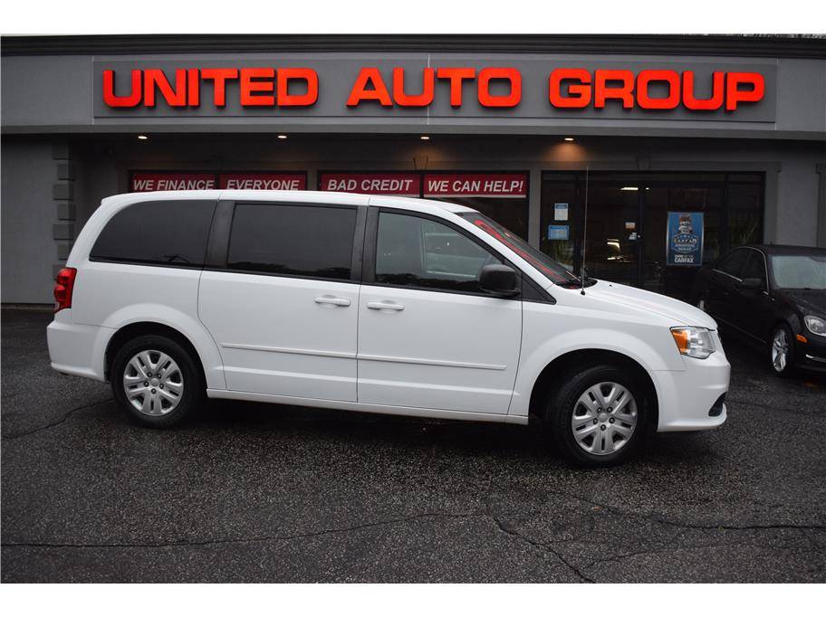 2016 Dodge Grand Caravan SE — Minivan — 59,785 mi — Putnam, CT