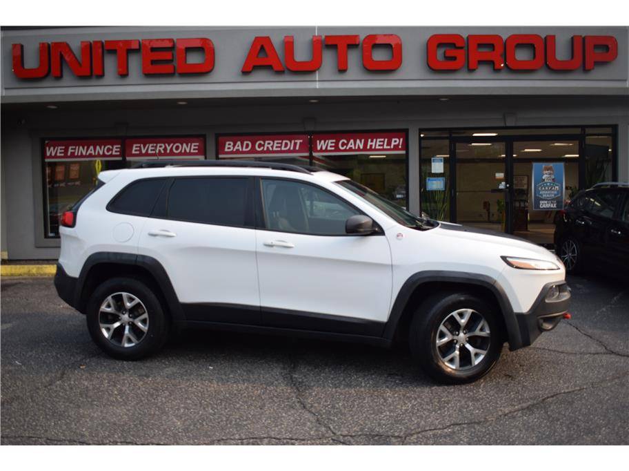 2018 Jeep Cherokee Trailhawk — SUV — 126,671 mi — Putnam, CT