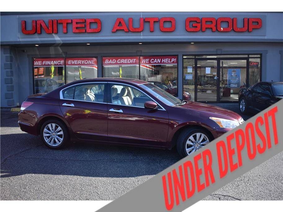 2011 Honda Accord EX-L V6 — Sedan — 105,362 mi — Putnam, CT