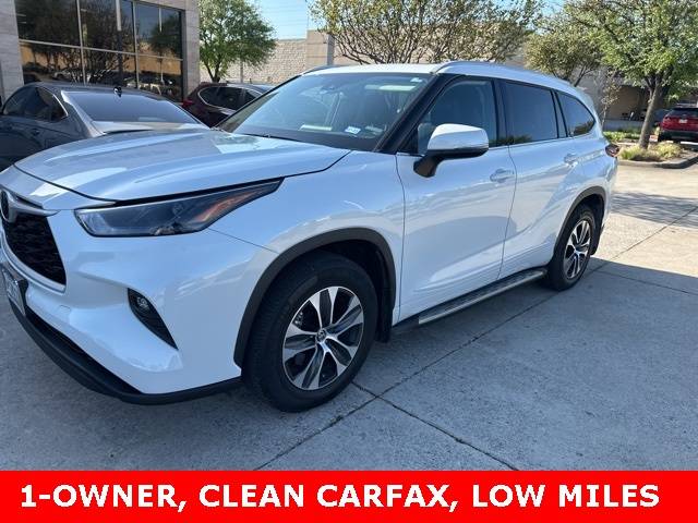 2022 Toyota Highlander XLE — SUV — 33,339 mi — McKinney, TX