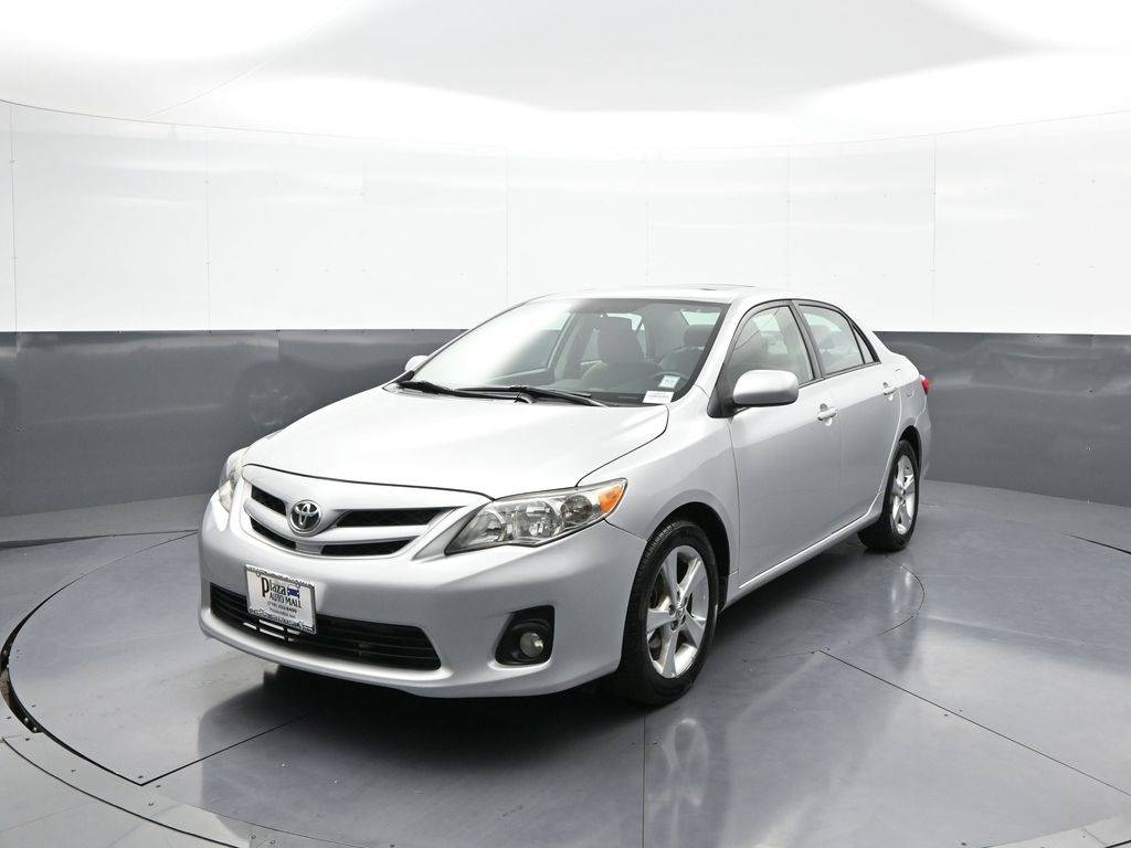 2012 Toyota Corolla LE — Sedan — 61,204 mi — Brooklyn, NY