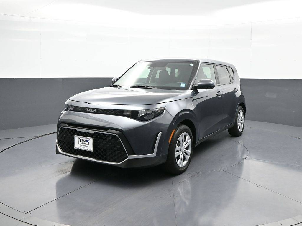 2023 Kia Soul LX — Hatchback — 17,647 mi — Brooklyn, NY