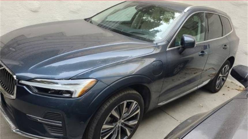 2022 Volvo XC60 Recharge Inscription Expression — SUV — 20,090 mi — Sacramento, CA