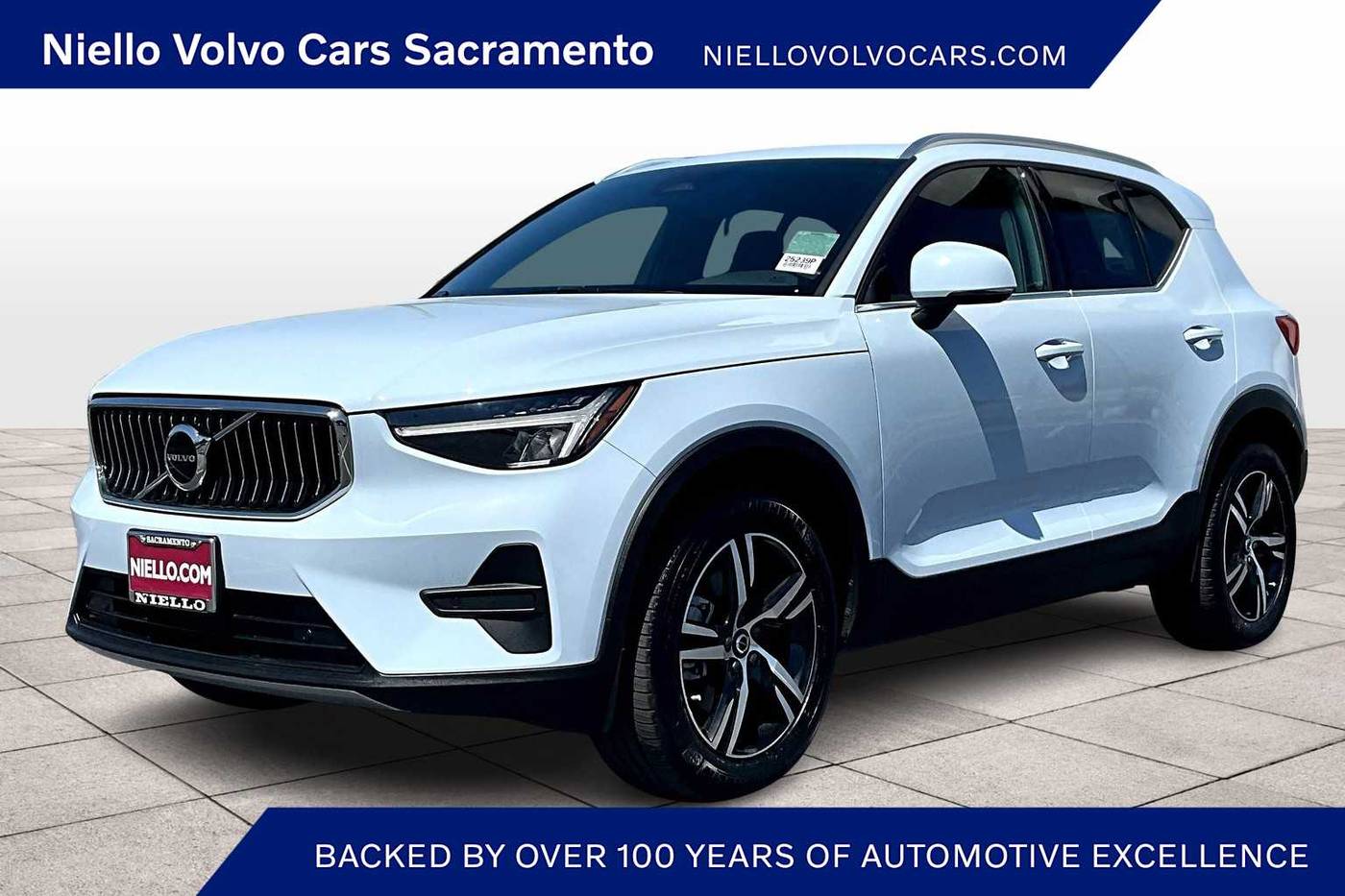 2024 Volvo XC40 Core — SUV — 17,939 mi — Sacramento, CA