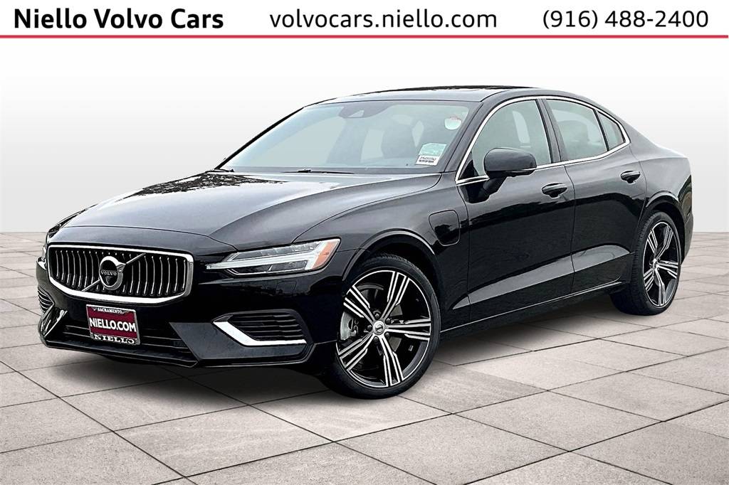 2022 Volvo S60 Recharge Inscription — Sedan — 25,781 mi — Sacramento, CA