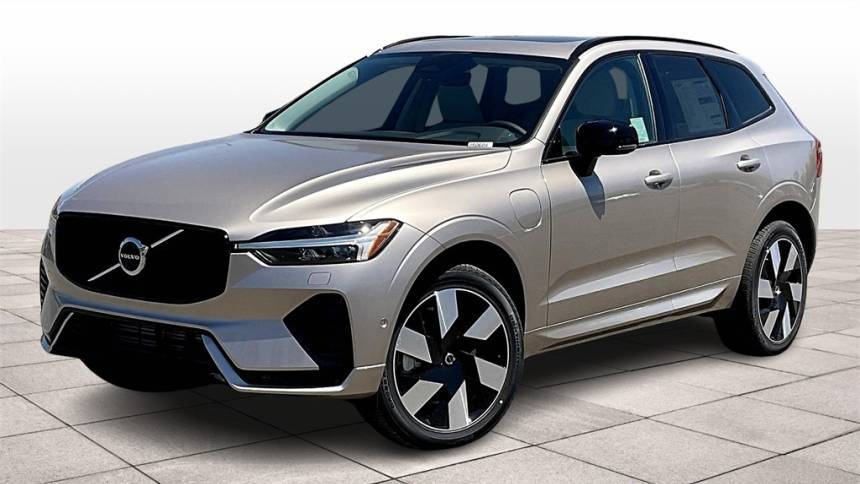 2025 Volvo XC60 Plug-In Hybrid Plus — SUV — 4,901 mi — Sacramento, CA