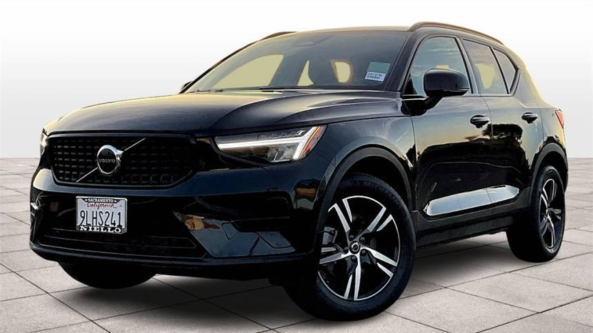 2024 Volvo XC40 Core — SUV — 14,252 mi — Sacramento, CA