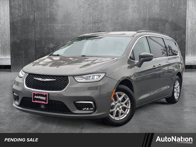 2022 Chrysler Pacifica Touring L — Minivan — 73,260 mi — Buena Park, CA