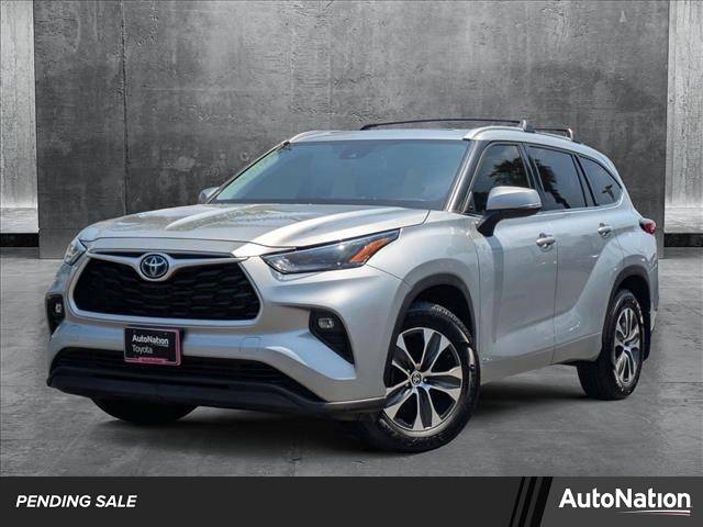 2022 Toyota Highlander Hybrid XLE — SUV — 86,945 mi — Buena Park, CA