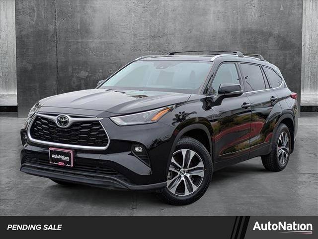 2022 Toyota Highlander XLE — SUV — 48,598 mi — Buena Park, CA