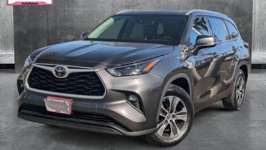 2022 Toyota Highlander XLE — SUV — 53,154 mi — Buena Park, CA