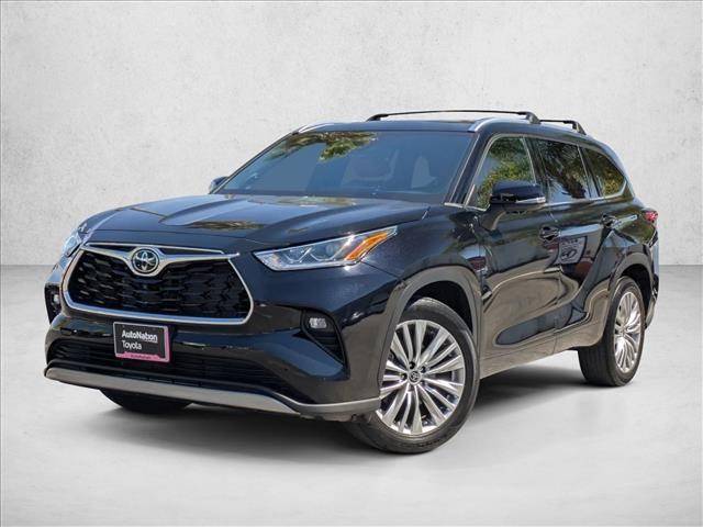 2023 Toyota Highlander Platinum — SUV — 17,032 mi — Buena Park, CA
