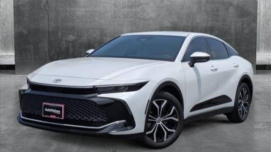 2023 Toyota Crown XLE