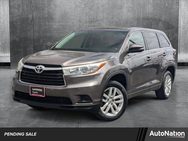 2015 Toyota Highlander LE V6 — SUV — 132,045 mi — Buena Park, CA