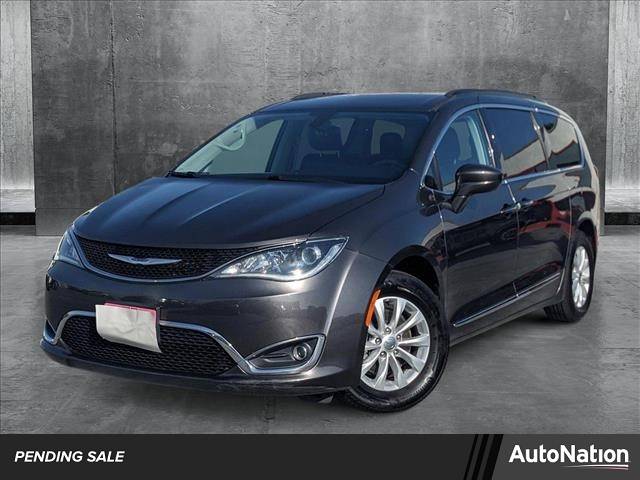 2017 Chrysler Pacifica Touring L — Minivan — 100,879 mi — Buena Park, CA