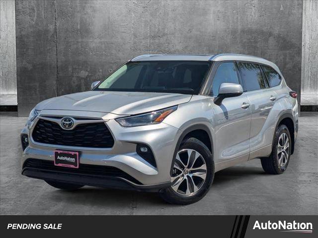 2021 Toyota Highlander XLE — SUV — 64,272 mi — Buena Park, CA