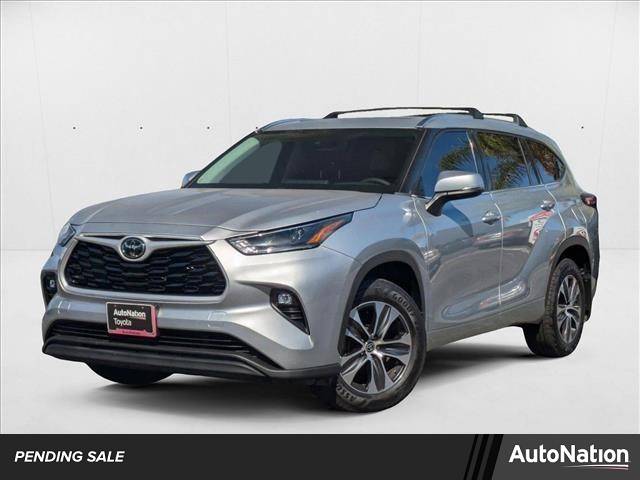 2021 Toyota Highlander XLE — SUV — 46,399 mi — Buena Park, CA